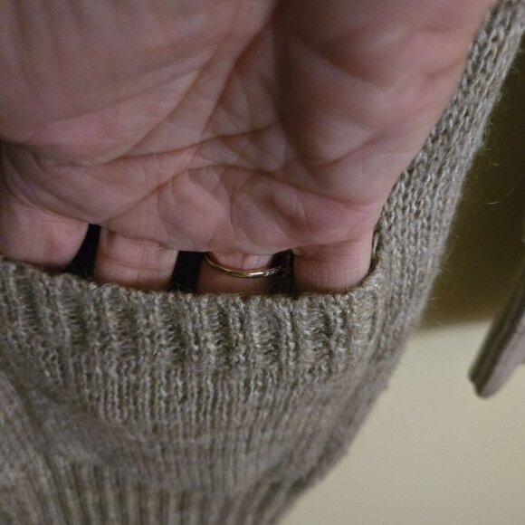 Club Monaco Neutral Wool Blend V Neck Elbow Patch Cardigan Sweater *Flaw Size S - Picture 3 of 7